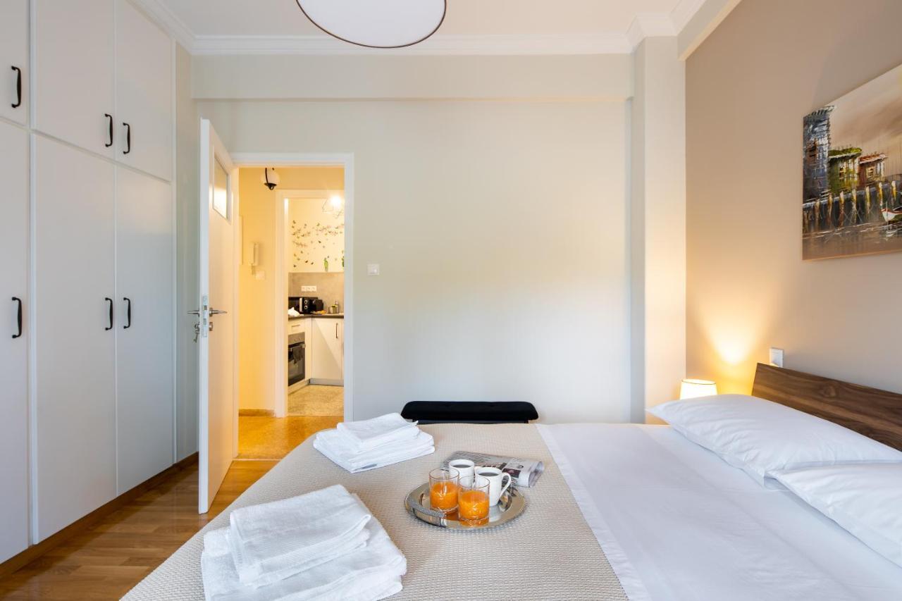Renovated Apartment Near Acropolis Athens Exterior photo