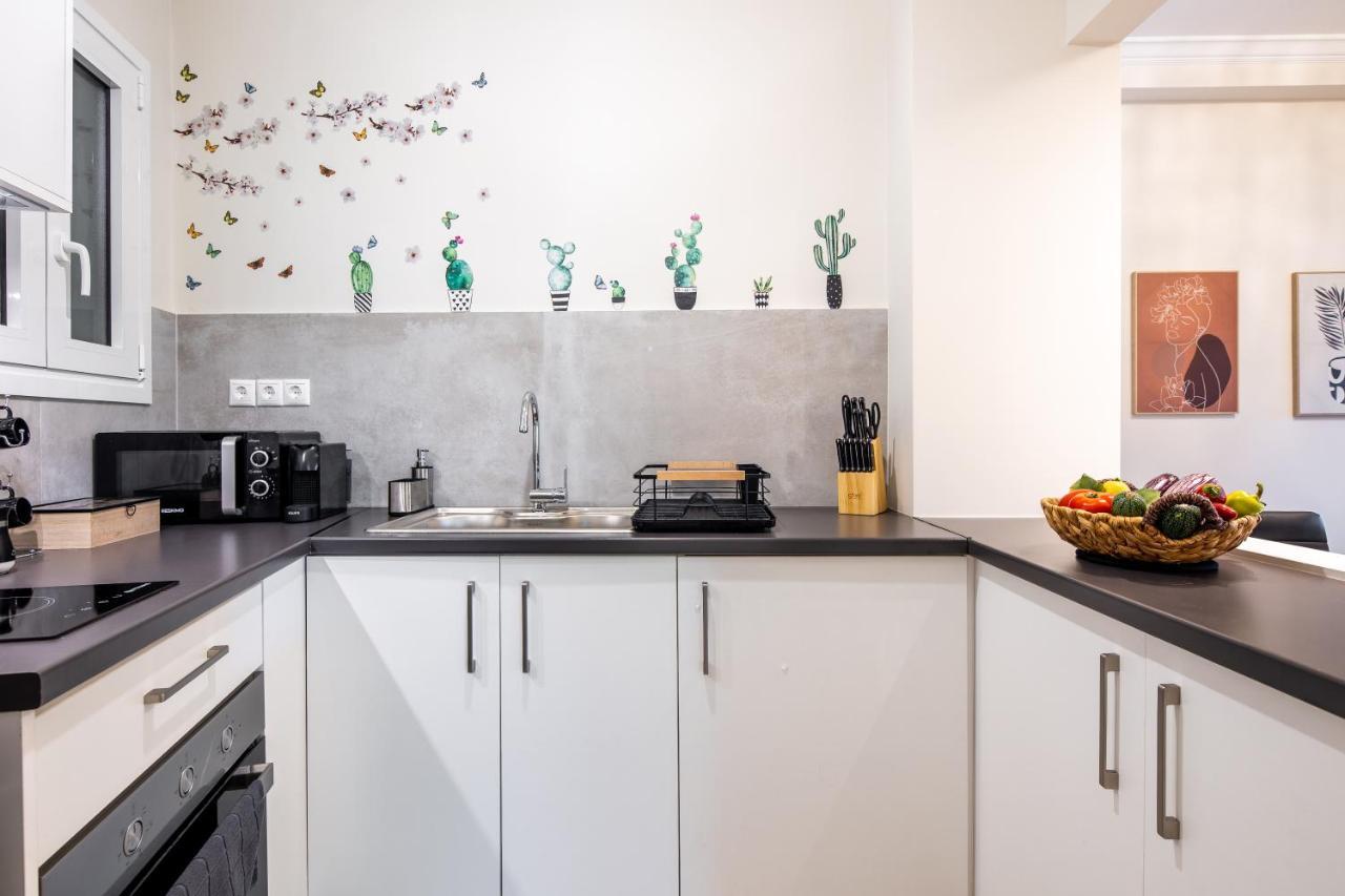 Renovated Apartment Near Acropolis Athens Exterior photo